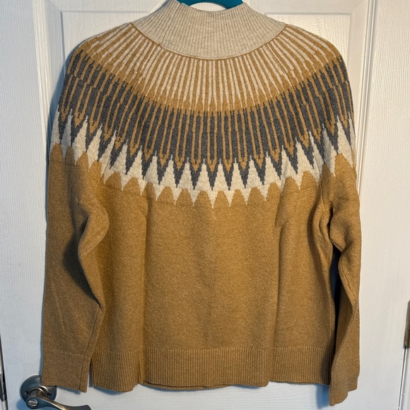 LOFT Tan and Gray Patterned Sweater - Picture 4 of 5